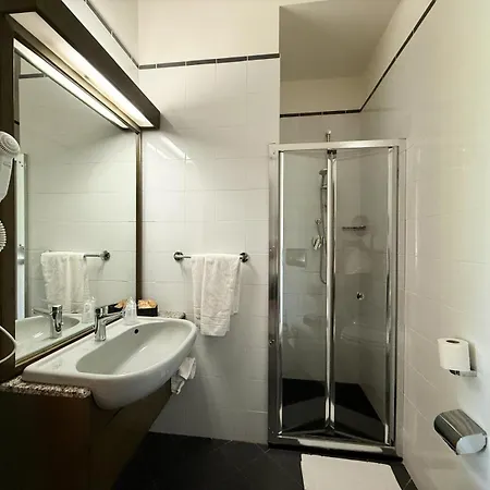 Astor Vintage
