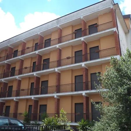 Astor Vintage 3* Frosinone