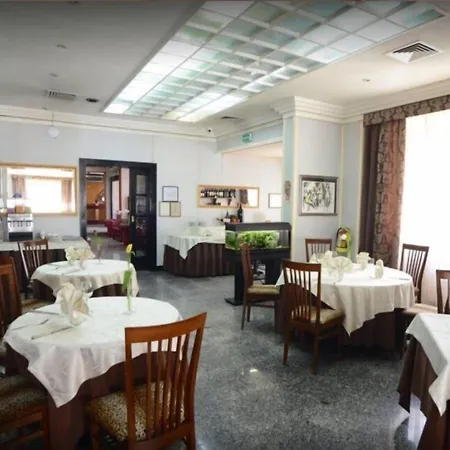 Astor Vintage Hotel 3*